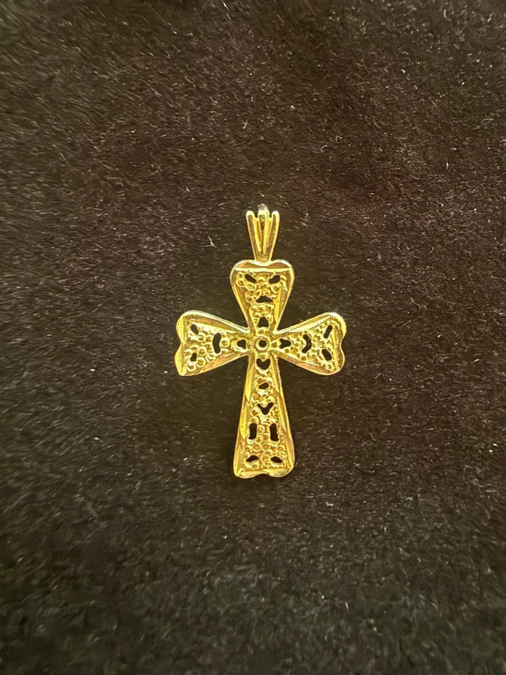 14k Gold Filigree Cross Pendant